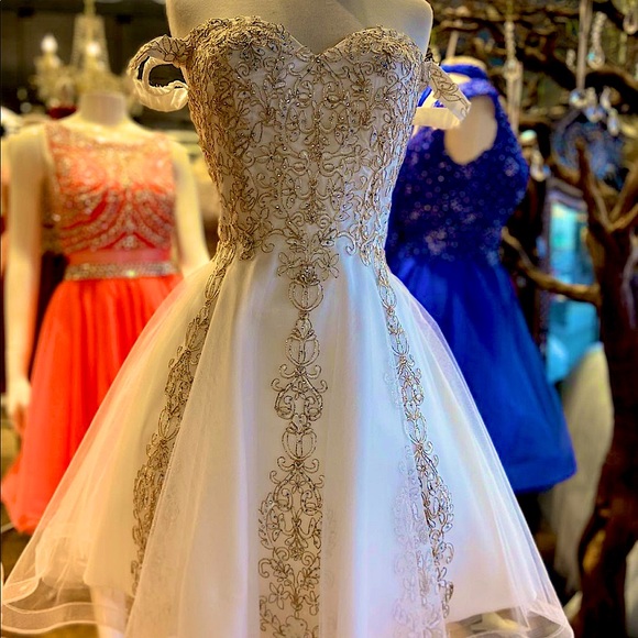 OFF SHOULDER LACE EMBELLISHED HOMECOMING DRESS - Picture 2 of 3